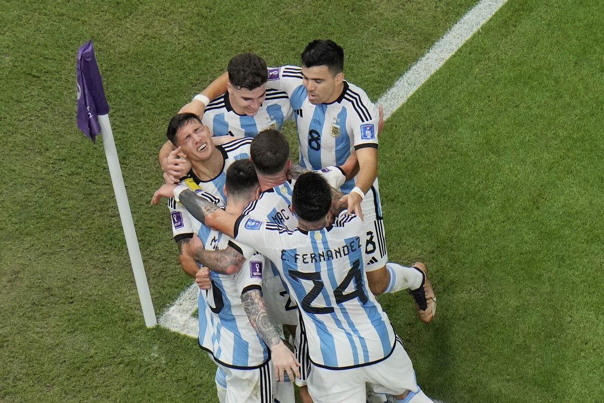 4398623998461358 argentina1