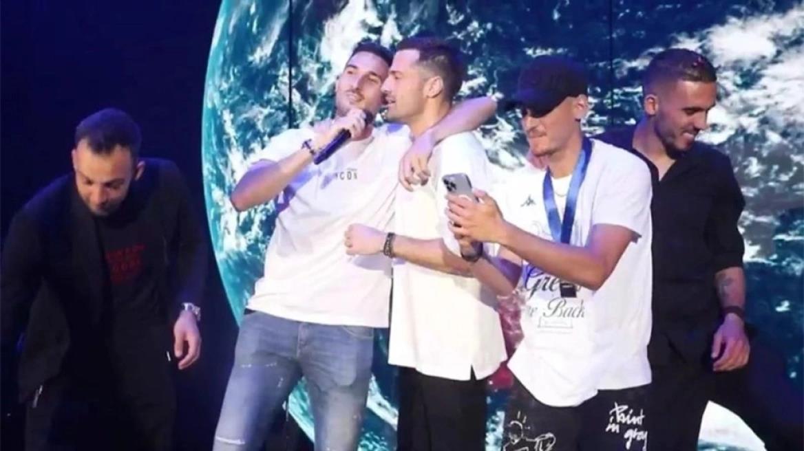 4438858606781854 image