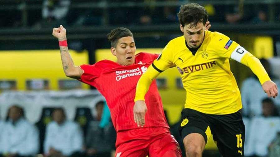 Την επιθυμία του να μετακομίσει στην Μπάγερν Μονάχου μετέφερε ο Ματς Χούμελς στην διοίκηση της Ντόρτμουντ. 