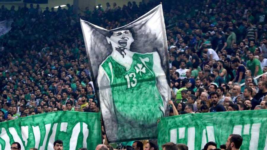 Ο Δημήτρης Διαμαντίδης διανύει τα τελευταία μέτρα της τεράστιας καριέρας του κι ένας φίλαθλος του Παναθηναϊκού δημιούργησε ένα εκπληκτικό VIDEO - αφιέρωμα στον αρχηγό και ηγέτη του "τριφυλλιού"!