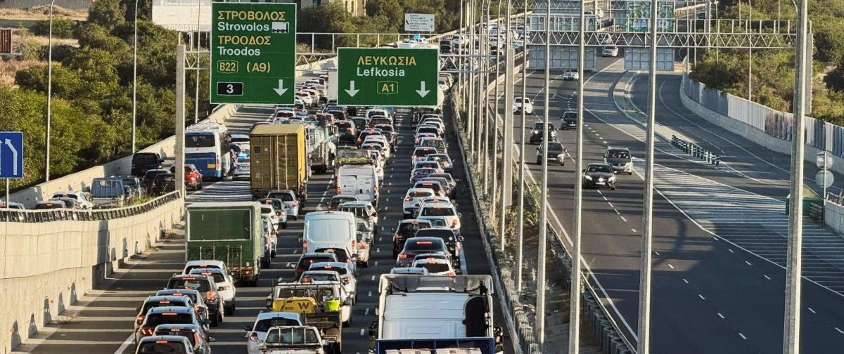 5253640930950356 karampola-highway-3