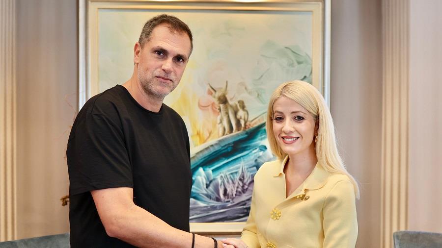 5262361713080832 αννιτα κουνουνης