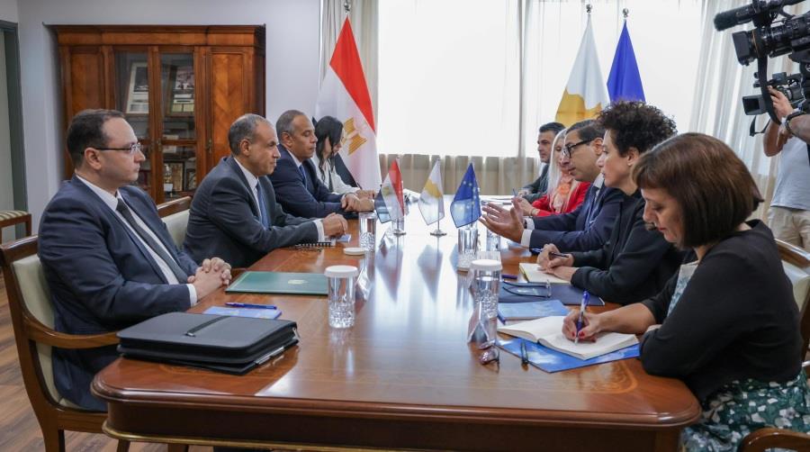 5263177426170884 PRVC-64