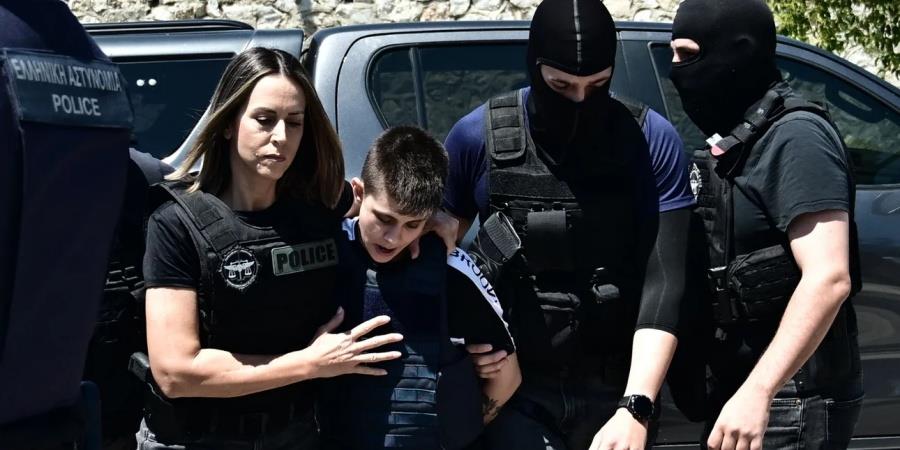 5263775465965993 eirini-mourtzoukou-astynomikoi