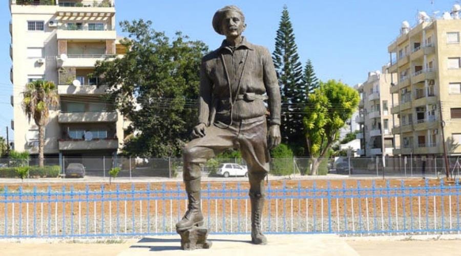 5304484667111626 γριβας διγενης