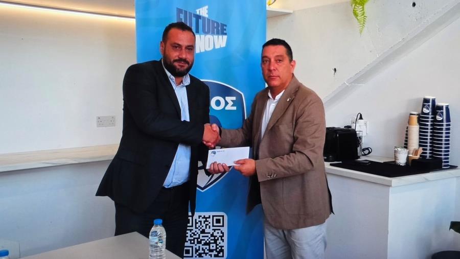 Συγκινητική κίνηση της Πάφος Fc-Προσέφερε 17.500 ευρώ σε πυρόπληκτους Συγκινητική κίνηση της Πάφος Fc-Προσέφερε 17.500 ευρώ σε πυρόπληκτους
