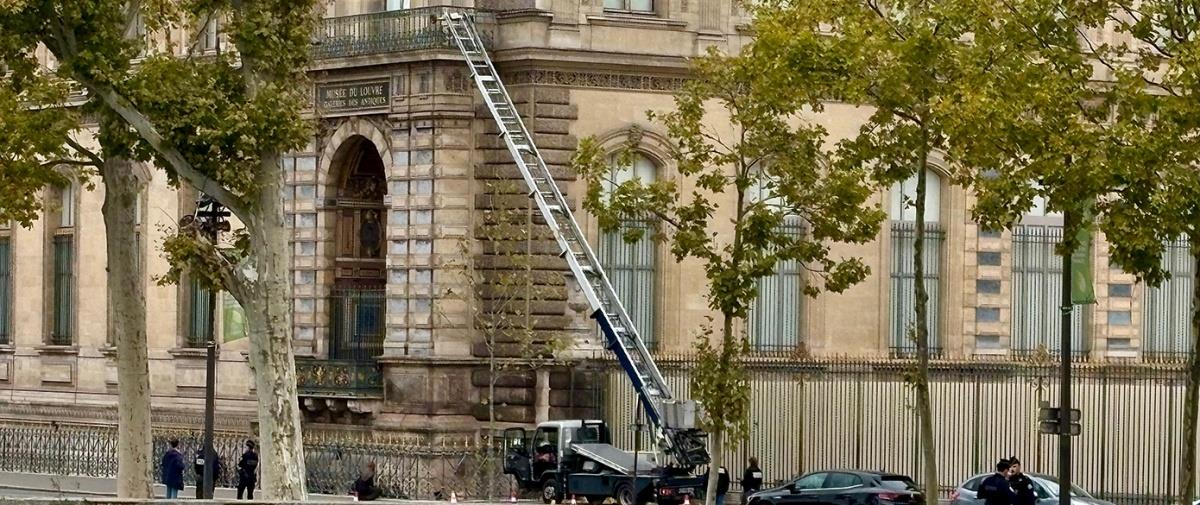 5307094959388183 France-Louvre4