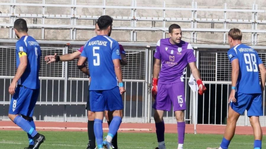 Ποδοσφαιρικό χάος στην Καβάλα-Ο τραυματίας γκολκίπερ, η απόλυση προπονητή και η παραίτηση Ποδοσφαιρικό χάος στην Καβάλα-Ο τραυματίας γκολκίπερ, η απόλυση προπονητή και η παραίτηση