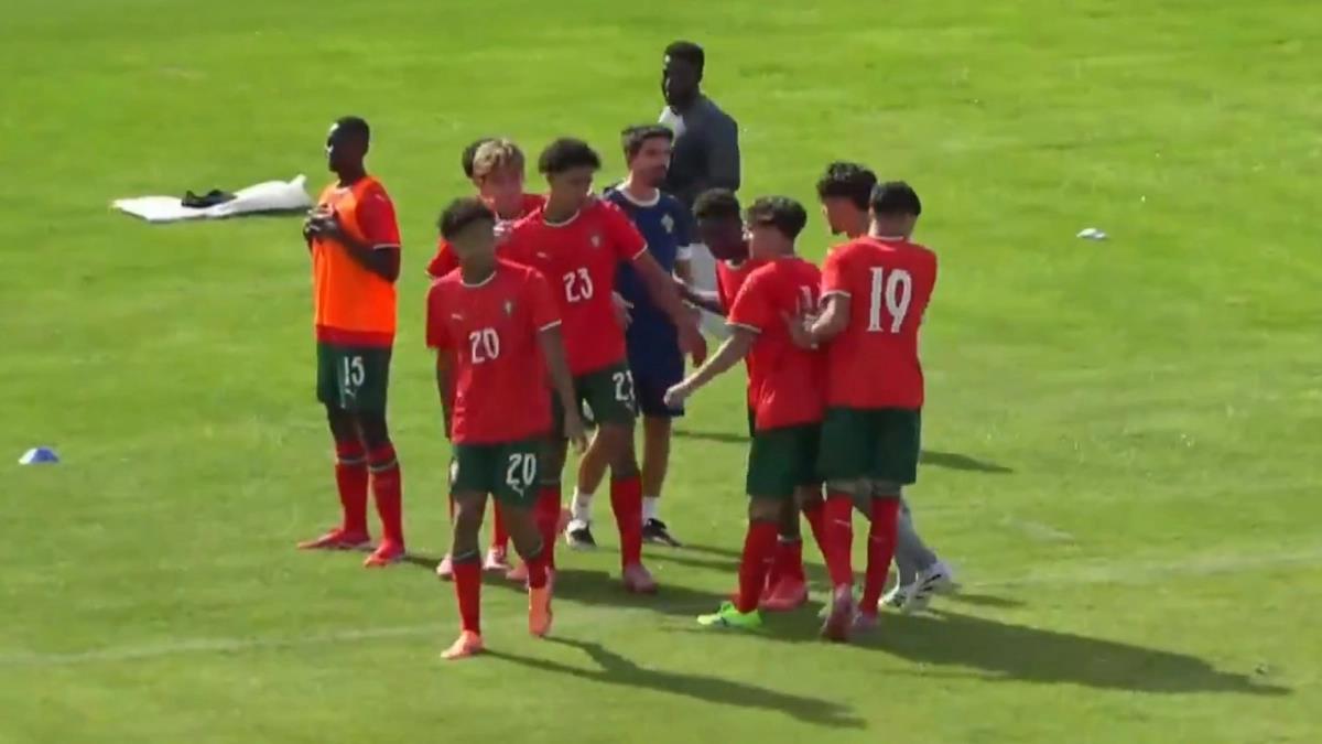 Ο γιος του Ρονάλντο άνοιξε το σκορ για την Κ16 της Πορτογαλίας Ο γιος του Ρονάλντο άνοιξε το σκορ για την Κ16 της Πορτογαλίας