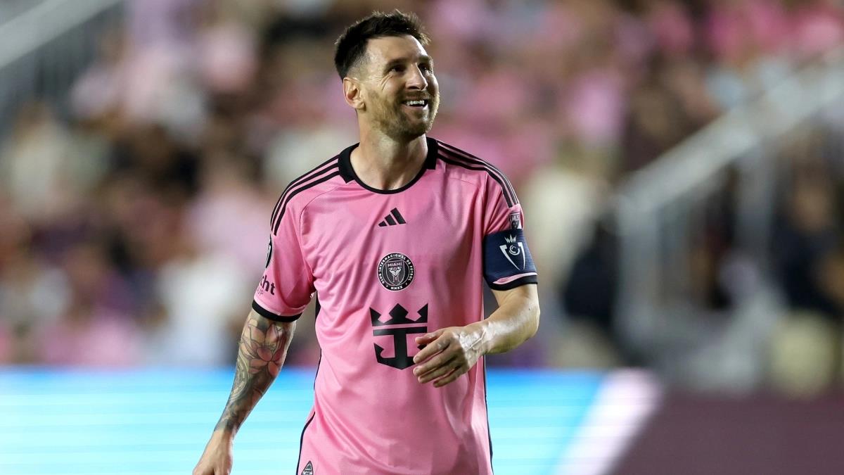 «Η Γαλατάσαραϊ θέλει δανεικό τον Μέσι πριν το Μουντιάλ!»