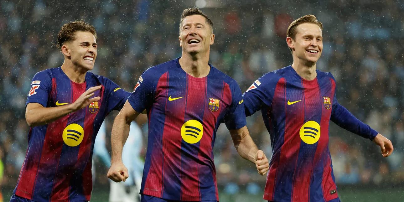 Η Μπαρτσελόνα εκμεταλλεύτηκε το «δώρο» της Βαγεκάνο με χατ-τρικ του Λεβαντόφσκι