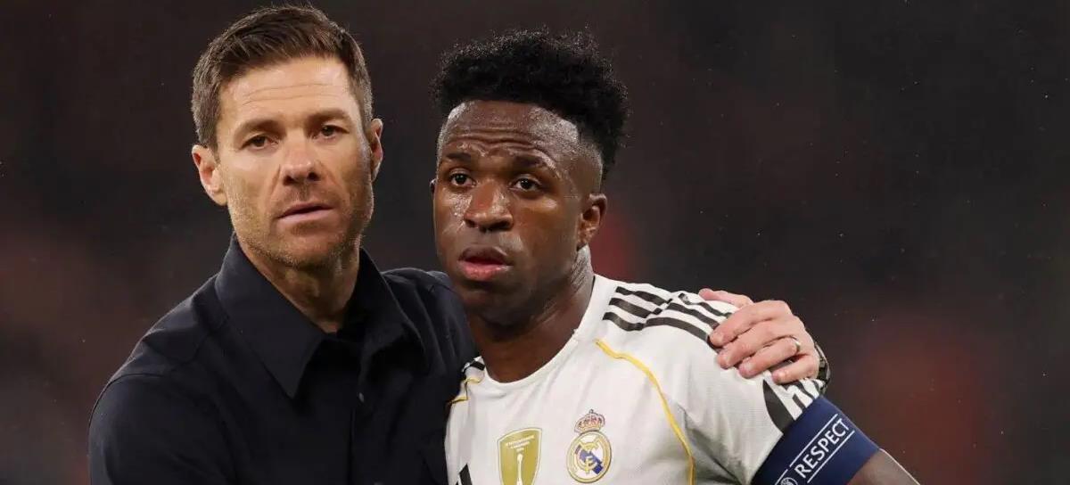 Ο Πέρεθ αρνείται να ικανοποιήσει τις απαιτήσεις του Βινίσιους και ανοίγει την πόρτα της εξόδου