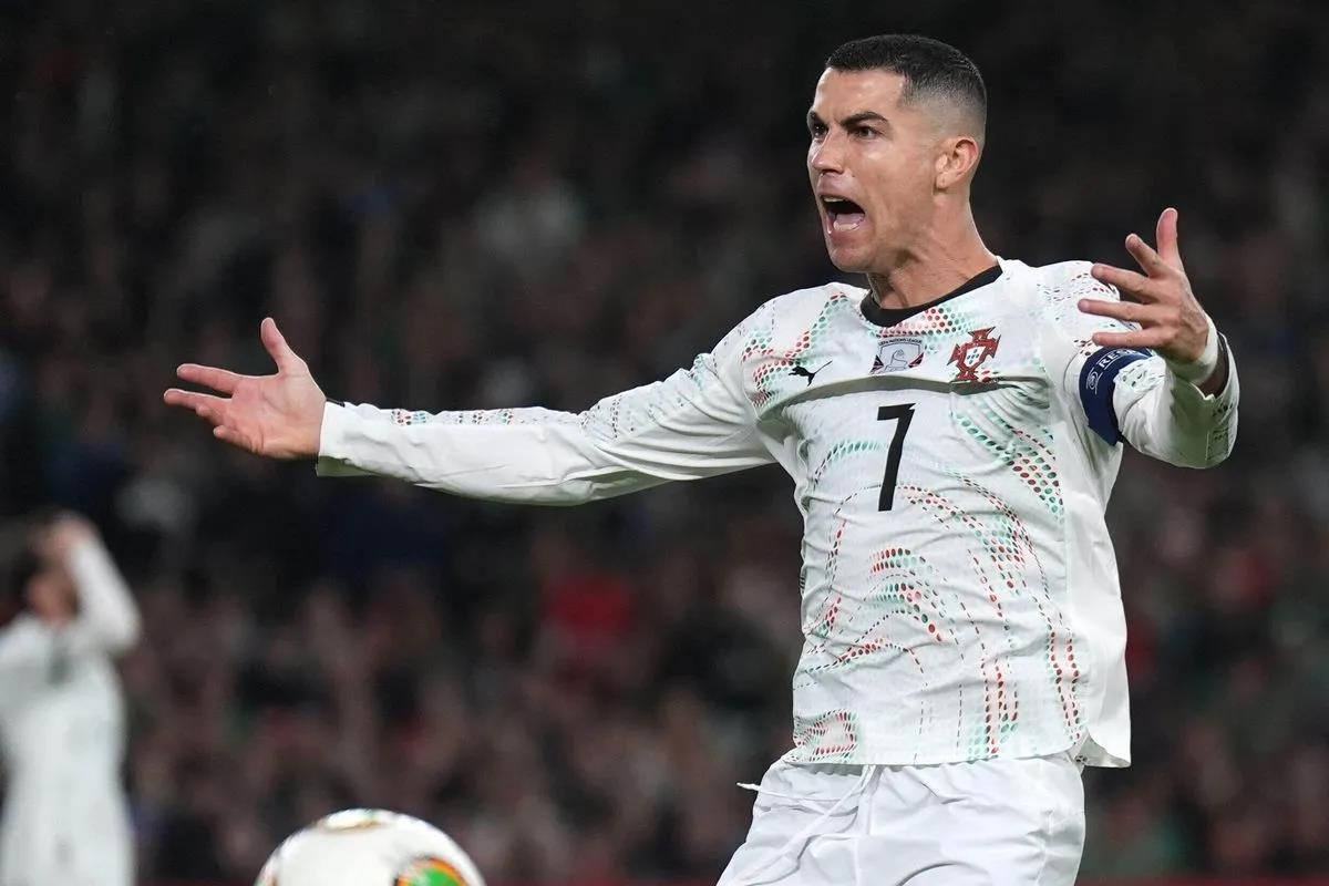 Είναι επειδή παθιάζεται και απογοητεύεται όταν δεν κερδίζει