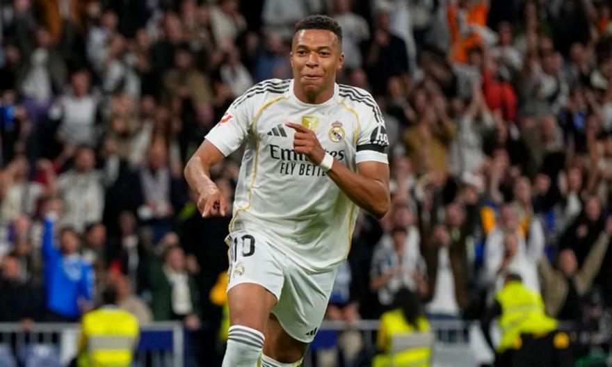 Καλά νέα για τη Ρεάλ-Καμία ανησυχία για Εμπαπέ και Καμαβινγκά