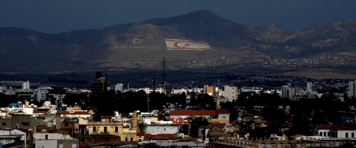 5324271686782245 AP22319508156045-2048x1365