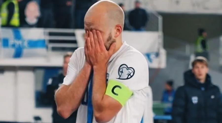 Ο Τεέμου Πούκι δάκρυσε από συγκίνηση, στο αντίο του στην εθνική ομάδα της Φινλανδίας