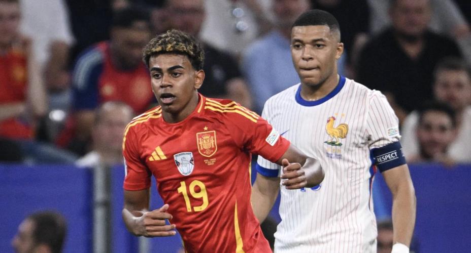 Μουνίρ Νασράουι ο πατέρας, Σίλα Εμπόνα η μητέρα-Η άγνωστη και σκληρή ιστορία για το όνομα του Λαμίν Γιαμάλ