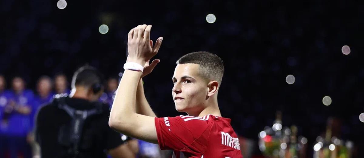 Τι ισχύει για Μάντσεστερ Γιουνάιτεντ και Μουζακίτη