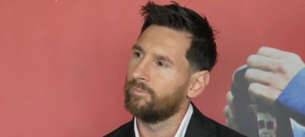 Δάκρυσε ο Μέσι σε βράβευσή του-«Ήθελα να περάσω ολόκληρη την καριέρα μου στην Μπαρτσελόνα»