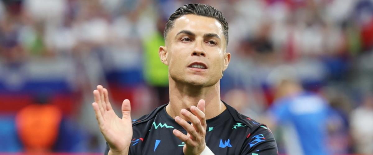 Τεράστια γκάφα της FIFA-Έβγαλε αφίσα για το Μουντιάλ χωρίς τον Ρονάλντο και την διέγραψε μετά τις αντιδράσεις