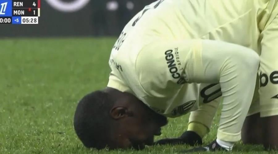 5331114250909594 Pogba-full