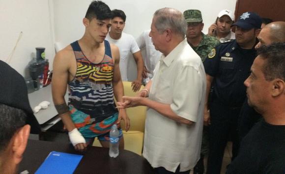 Το θρίλερ της απαγωγής του Άλαν Πουλίδο έλαβε τέλος! Ο Μεξικανός άσος του Ολυμπιακού βρέθηκε το πρωί της Δευτέρας και είναι καλά στην υγεία του. Υποβλήθηκε σε ιατρικές εξετάσεις σε νοσοκομείο της πόλης Βικτόρια (VIDEO - PHOTOS).