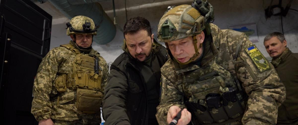 5331417293092227 zelensky-oukranikos-strtos-mak1