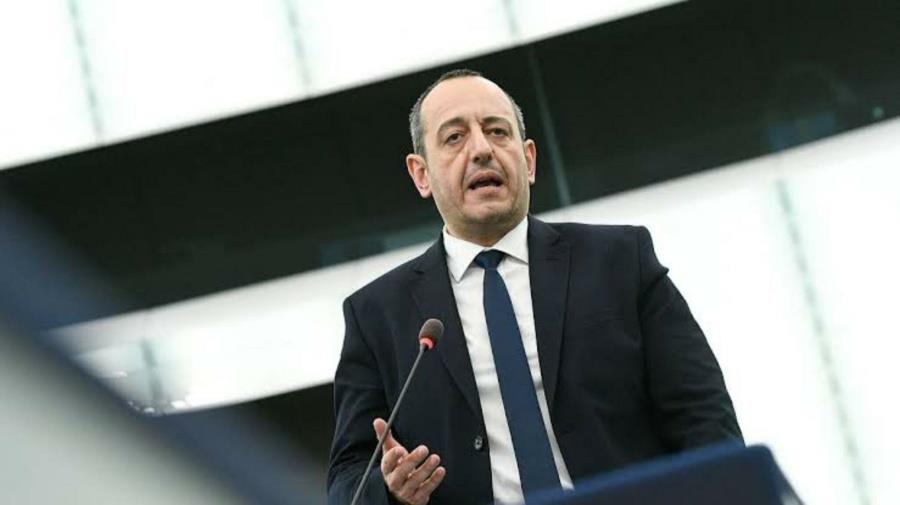 5333149723039372 geades-2048x1150