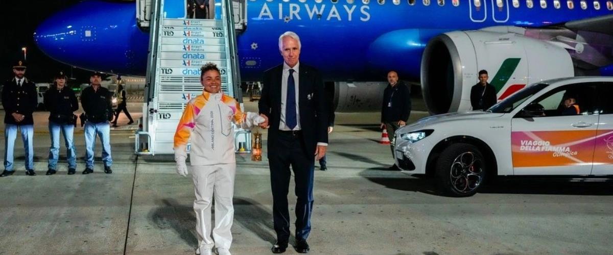 Η Ολυμπιακή Φλόγα έφτασε στη Ρώμη-Επίσημη τελετή υποδοχής στο Προεδρικό Μέγαρο