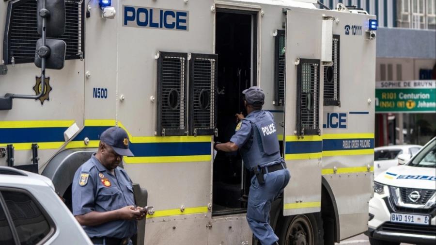 5342363038000047 police south africa