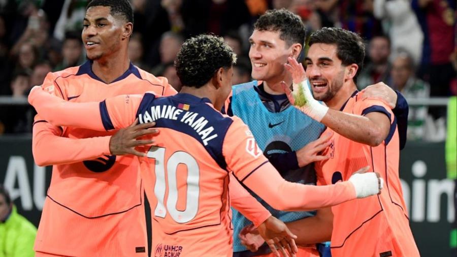 Καταιγιστική η Μπαρτσελόνα πέρασε με 5-3 από την έδρα της Μπέτις, νέα γκέλα για τη Λίβερπουλ, 3-3 στο Λιντς