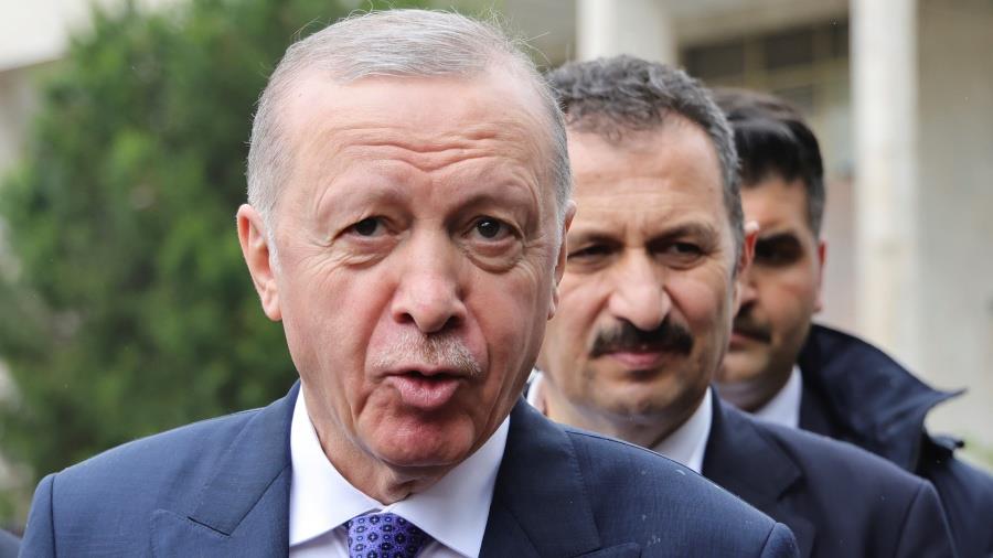 5345349219777927 AP25136426048130