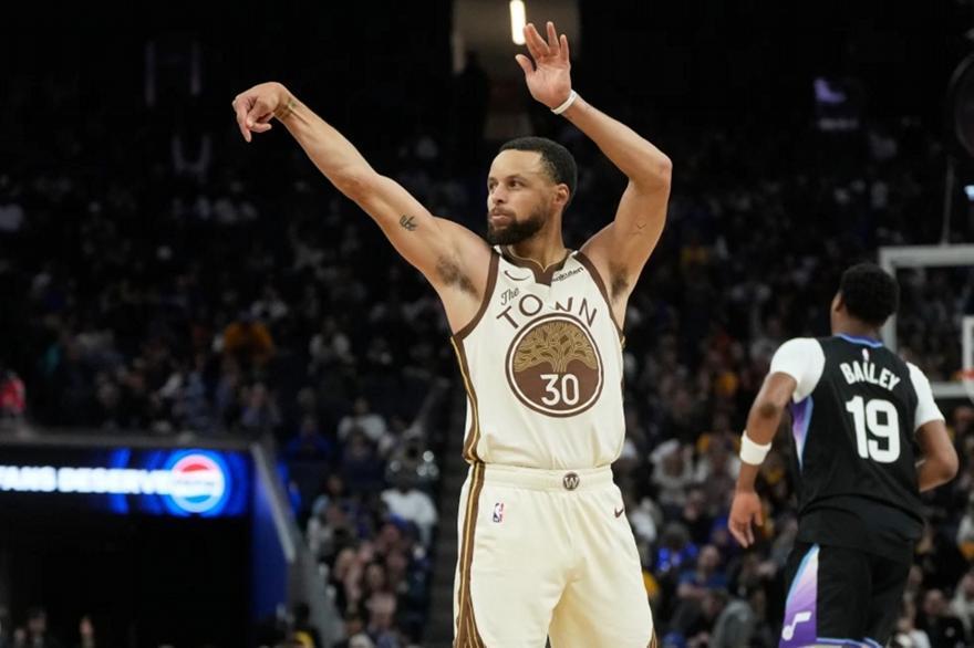 Επιστρέφει βασικός ο Στεφ Κάρι-Ξανά στη δράση με τους Γουόριορς κόντρα στους Τίμπεργουλβς