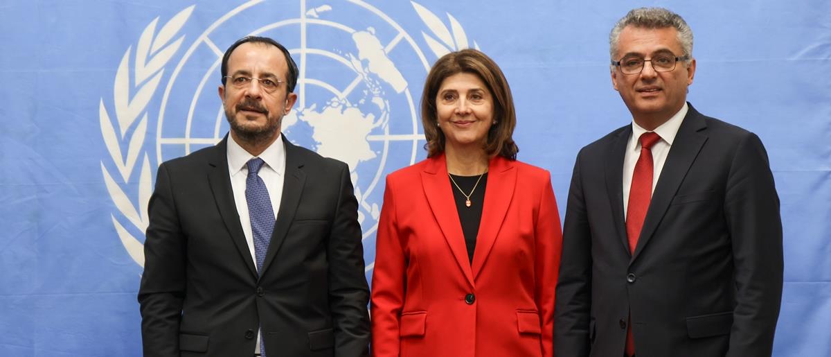 5351218425357583 cats