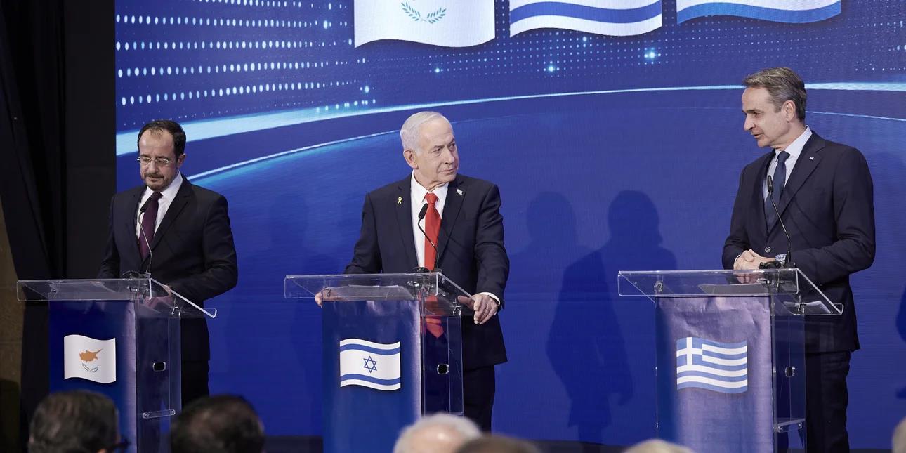 5357160516327480 image