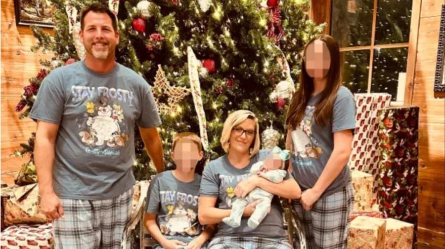 5360503334458753 mixcollage-27-dec-2025-01-45-am-7453