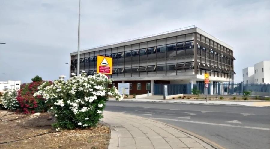 5360701424871267 kentro aimatos gheri-large thumbnail