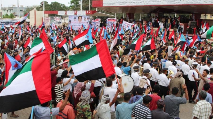 5364834898089793 2025-12-30T153914Z 1557018525 RC22RIAHZIQF RTRMADP 5 YEMEN-SECURITY-1200x800