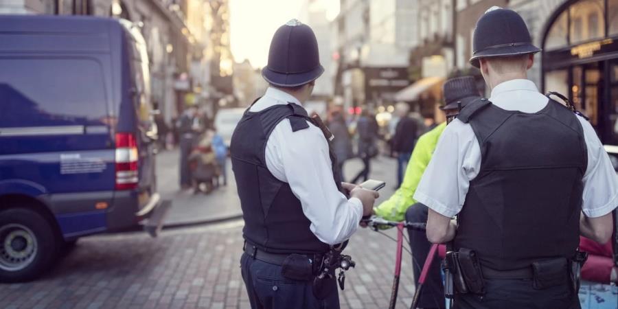 5373782317816174 astinomia-vretania