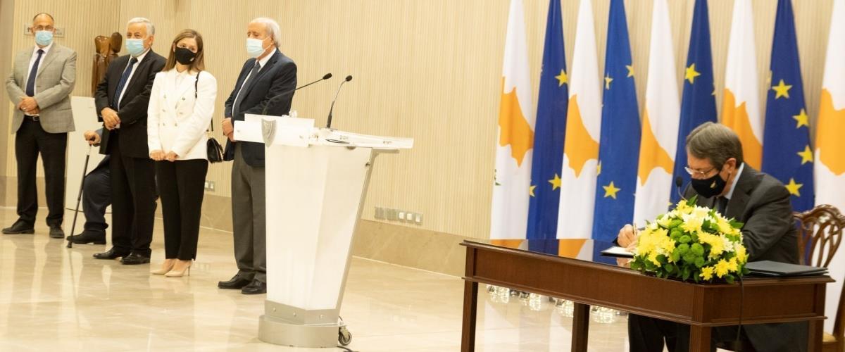 5375483969891602 37820