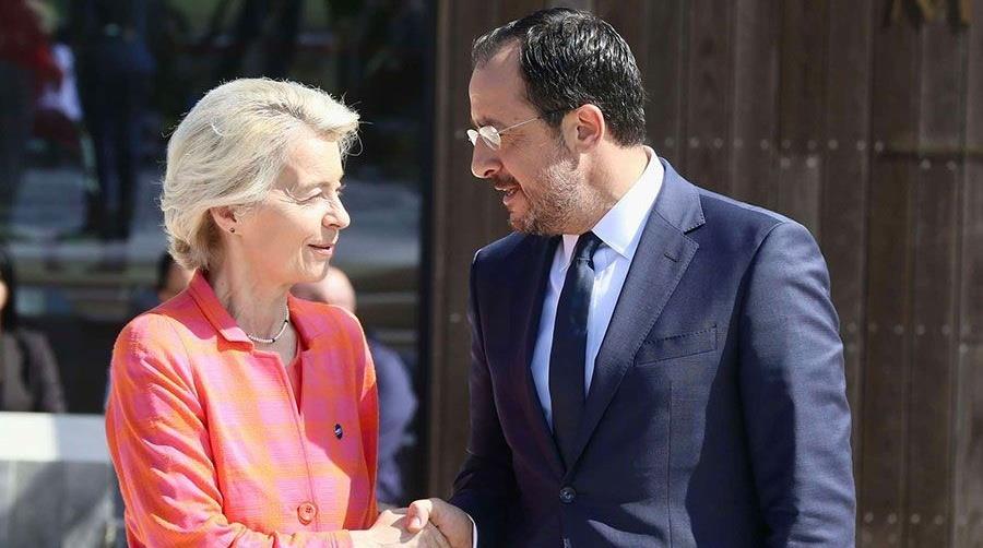 5376455827696843 b bursulla-proedros