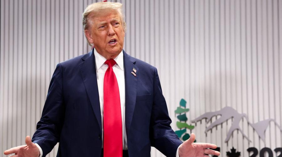 Απειλεί ο Τραμπ-«Μεγάλη αρμάδα κατευθύνεται στον Ιράν, αν δεν καταλήξουμε σε συμφωνία θα δούμε τι θα συμβεί»