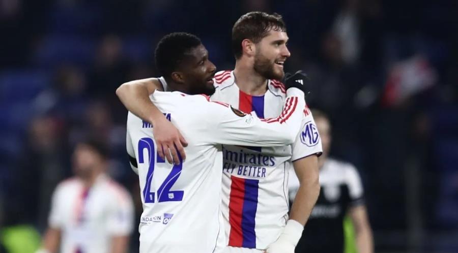 5404631541687433 lyon-goal-1200x800