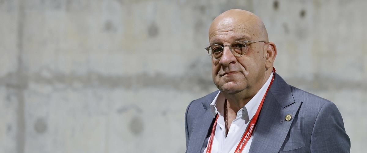 5405120847447485 koumas001-scaled