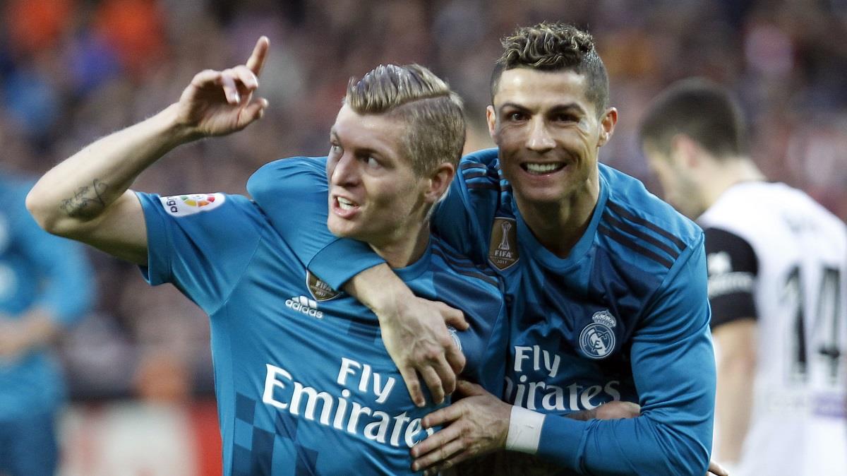 5405702860181371 image