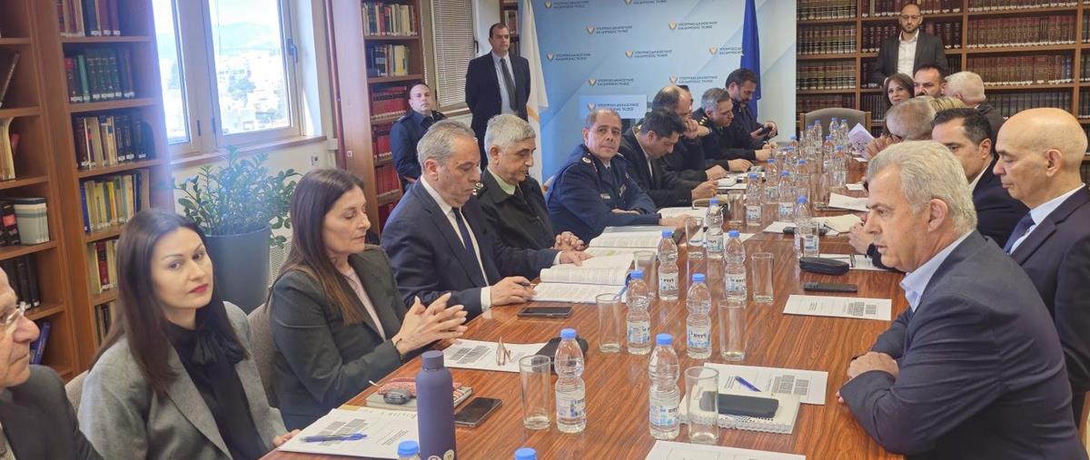 5408480005616215 cats