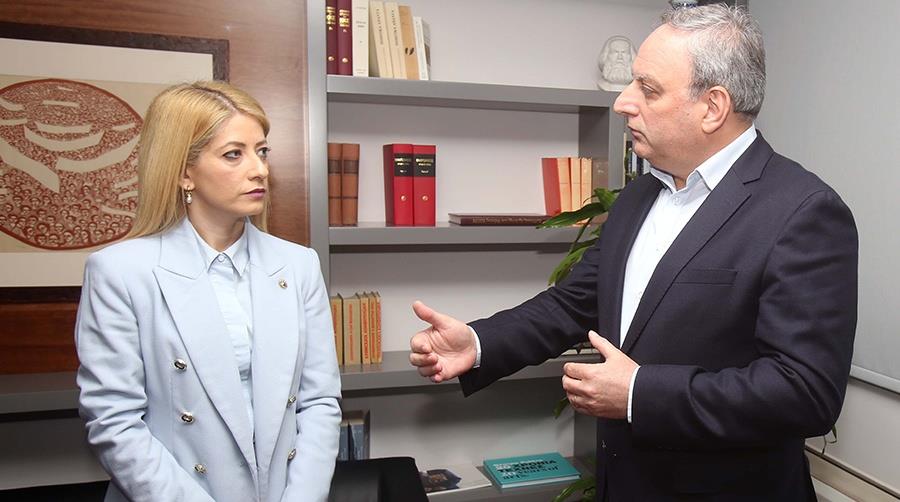 5416048428327649 annita-stefanou2