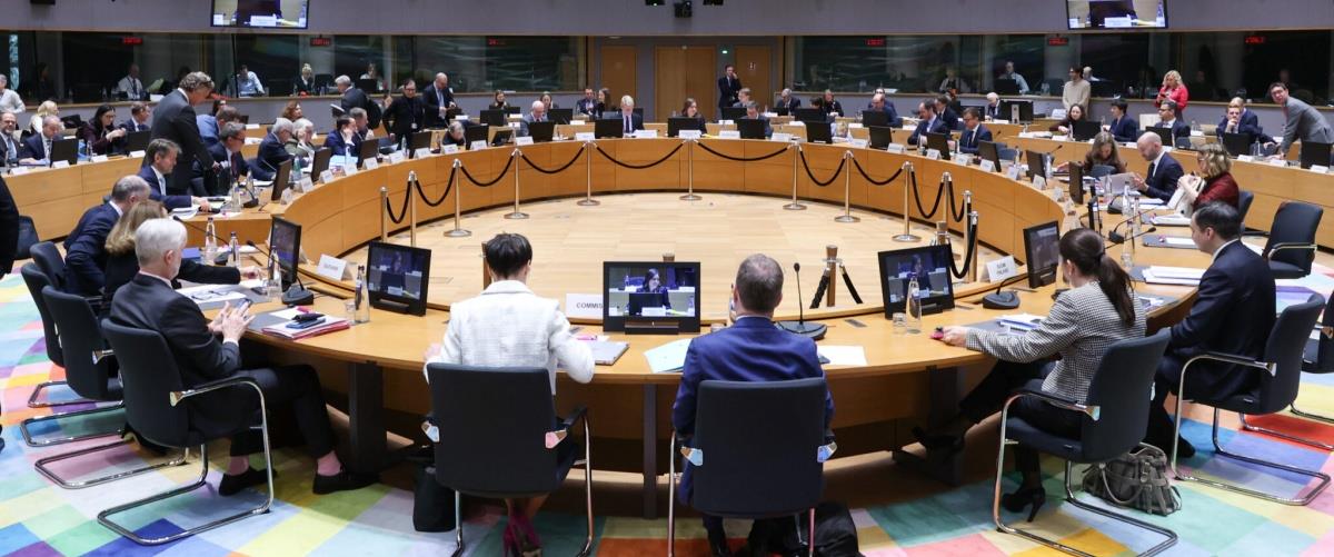 5416965537833022 gac-roundtable-2048x1365