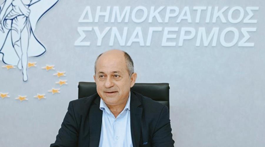 5432256472057573 giorgos-karoullas