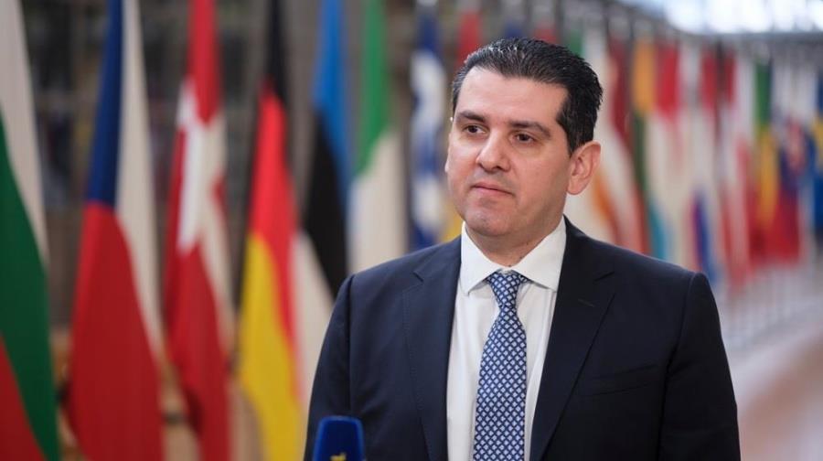 5436159929835021 cache 1300x500 Analog medium 452542 110676 26 01 26 122004